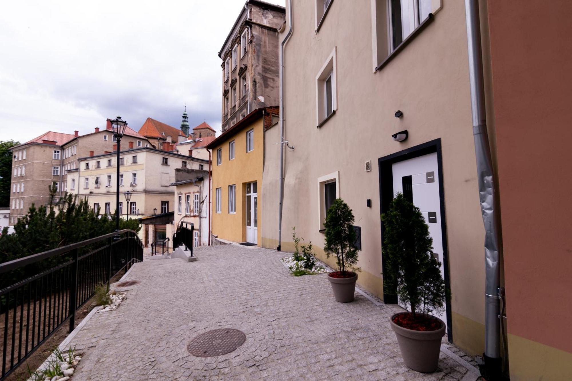 Apartament Martyna Kłodzko Buitenkant foto