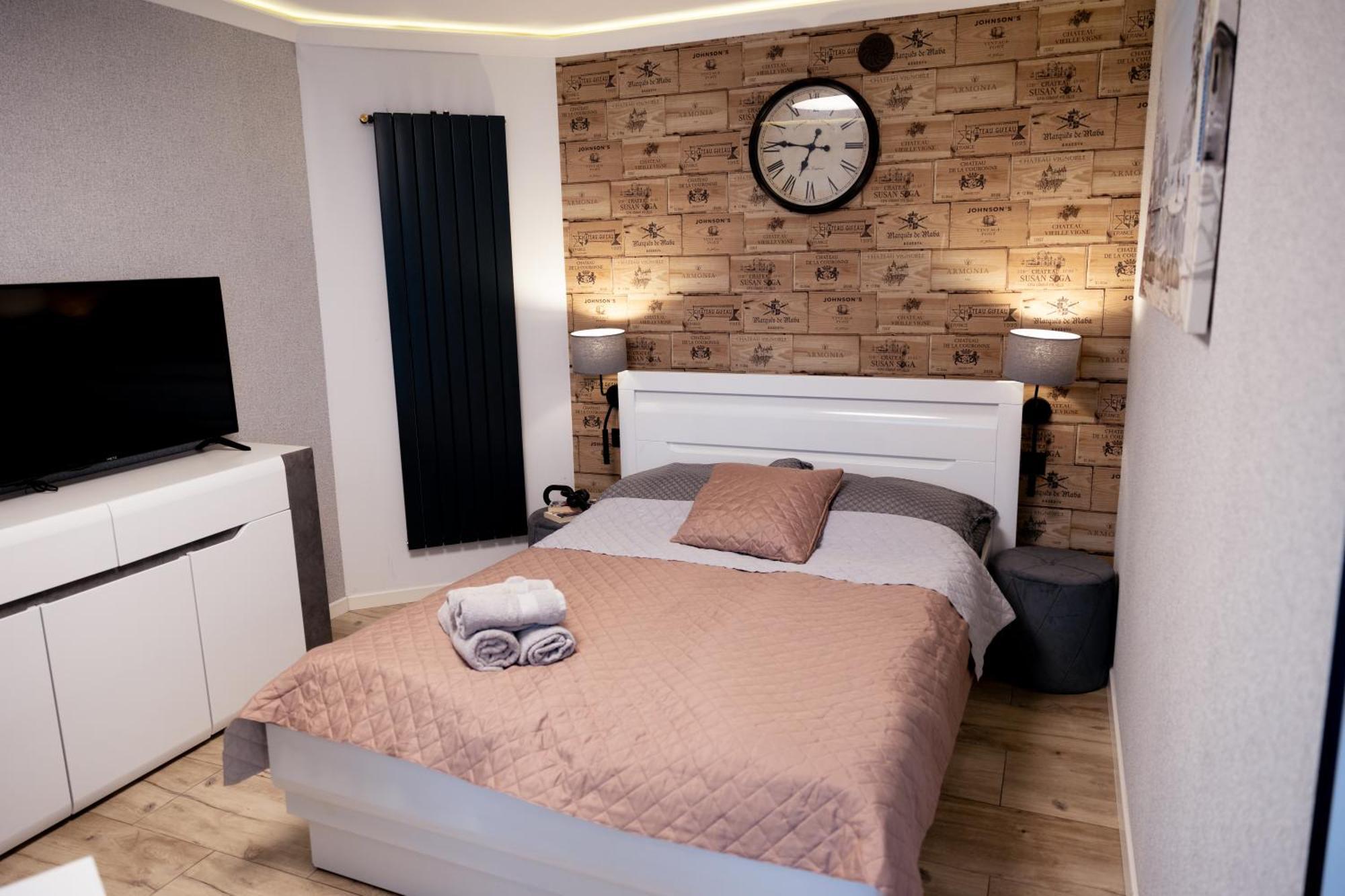 Apartament Martyna Kłodzko Buitenkant foto